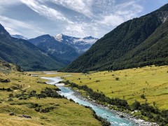 River_Walk_in_the_Matukituki_Valley_4x3