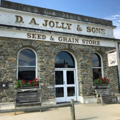Look closely and you'll see this old seed store is now a health food cafe - fitting!